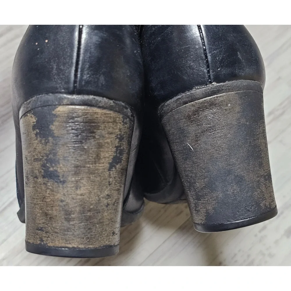 Clarks black leather